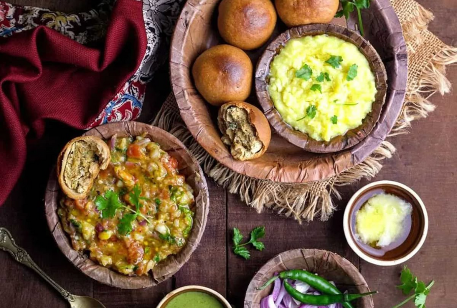 5 Authentic Reasons to Try Traditional Litti Chokha – Rustic, Flavorful & Truly Bihari