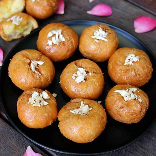5-Step Easy Traditional Makhan Bada Recipe: Crispy & Syrupy