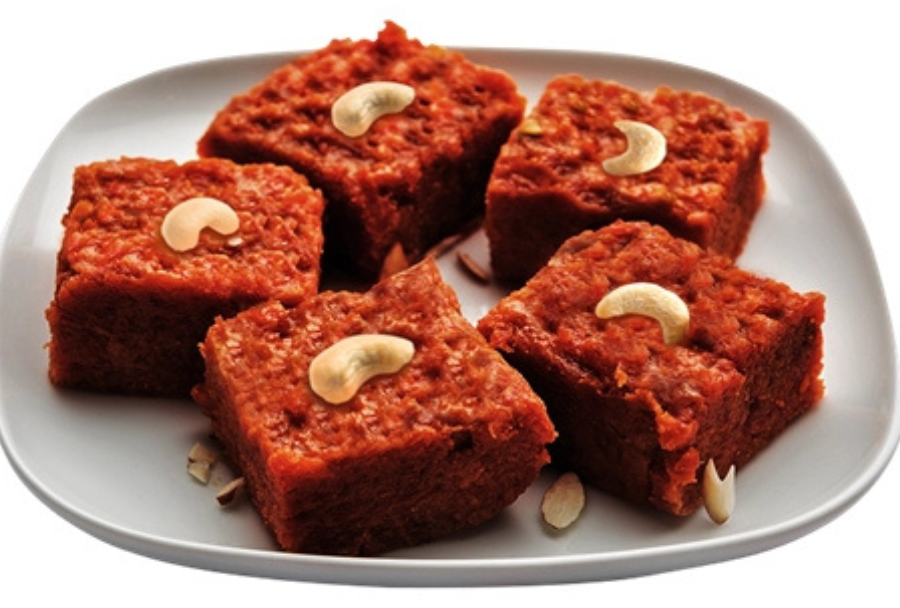 5-Step Easy Traditional Gajar Paak Recipe: Rich & Nutty