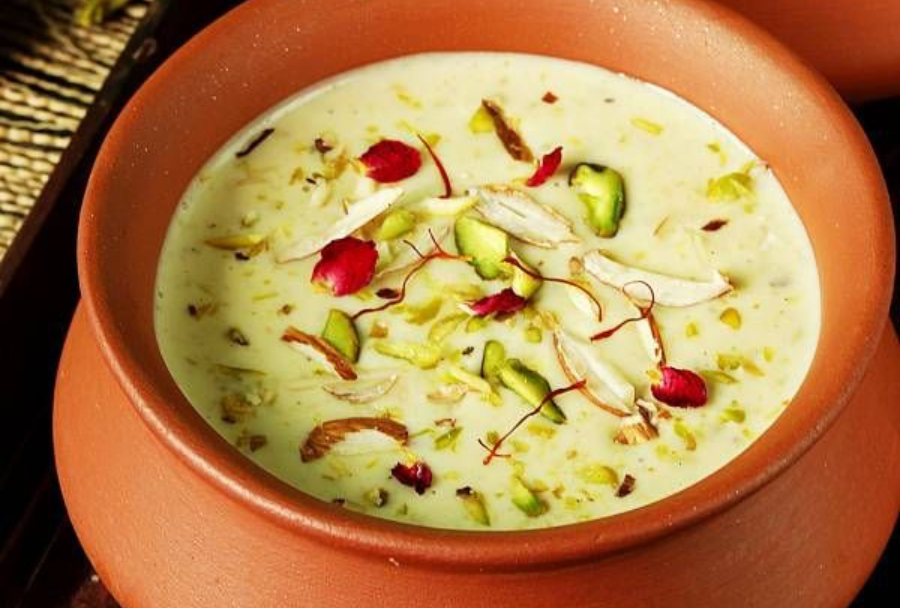 5-Step Easy Traditional Rabri Recipe: Creamy, Rich North Indian Dessert