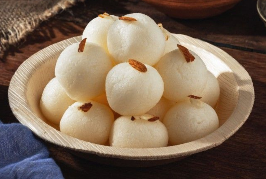 Easy Rasgulla Recipe in 5 Simple Steps: Soft, Spongy & Syrupy