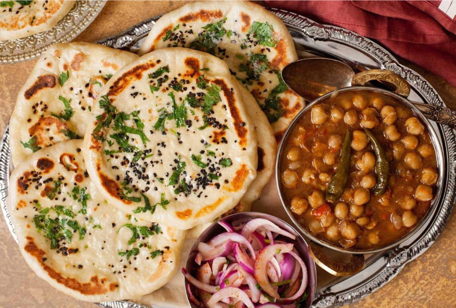 5-Step Easy Traditional Cholle Kulche Recipe: Flavorful North Indian Street Delight